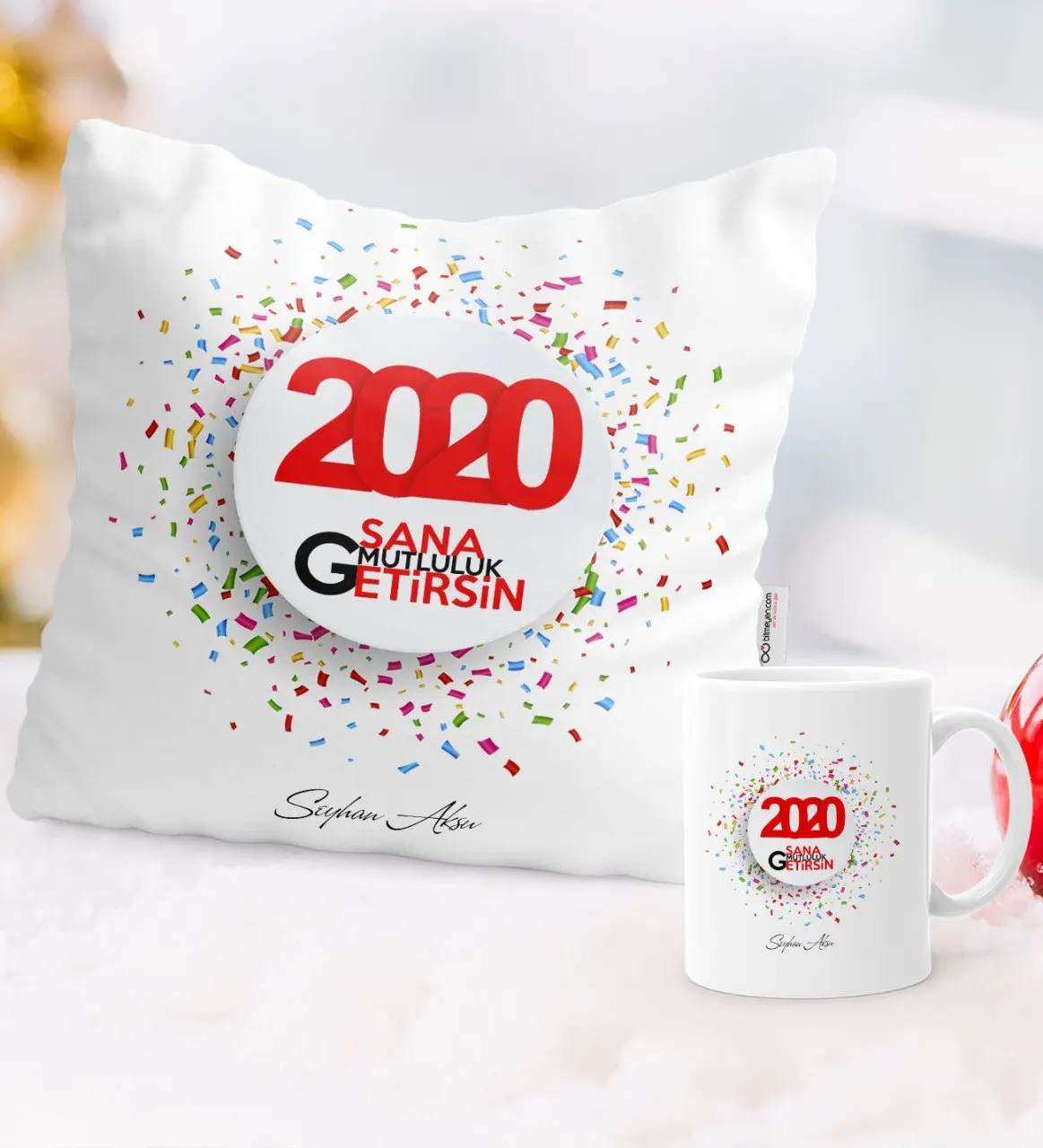 

Personalized 2020 I Bring Happiness Themed Pillow Mug Set-1