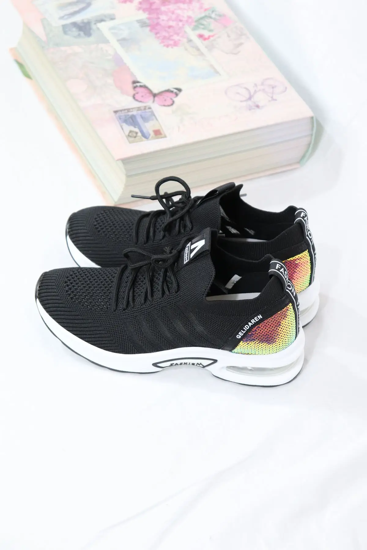 

Guja - 21Y301-8 Siyah Air Taban Triko Kadn Sneakers