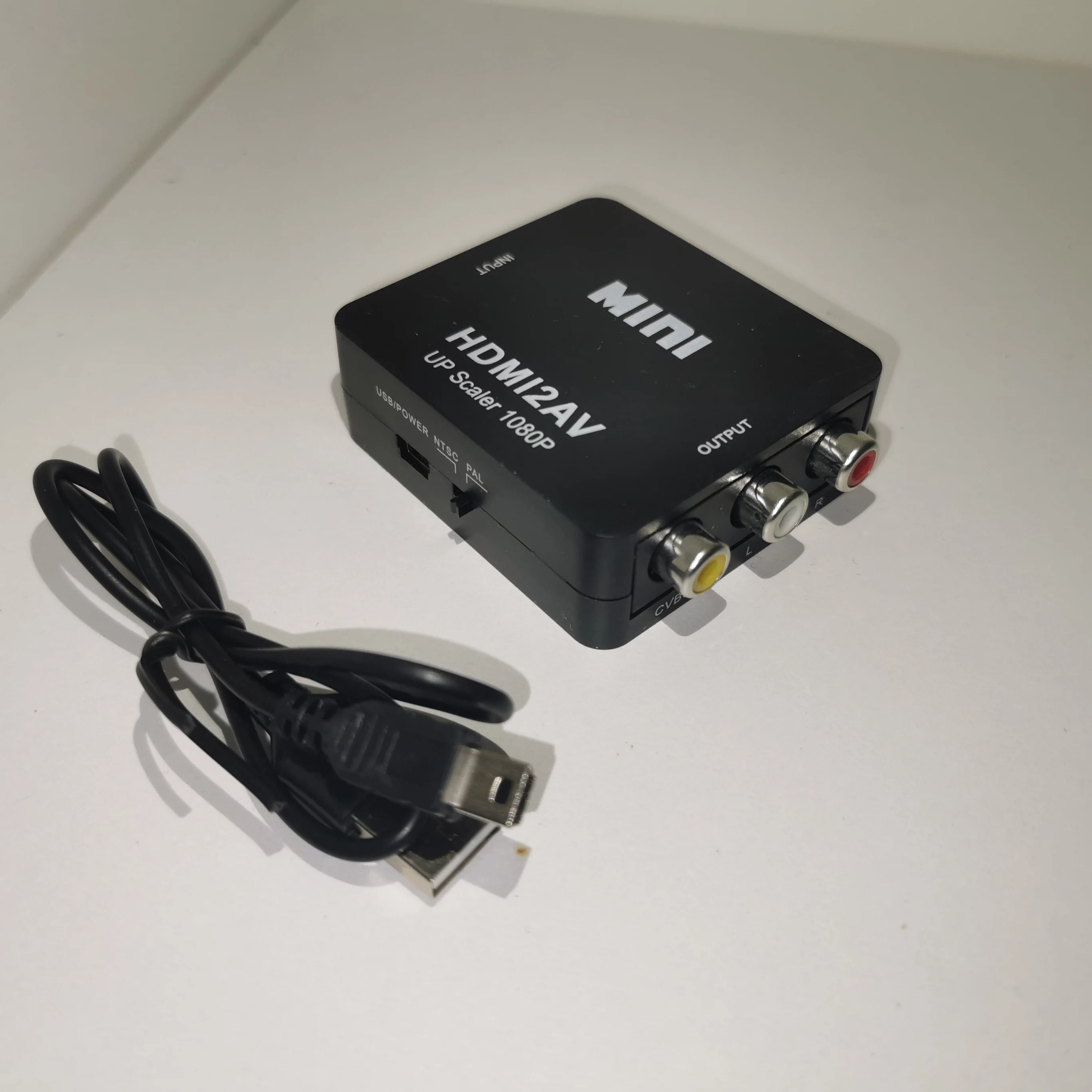 Переходник с HDMI на тюльпаны (RCA) HDMI2AV NTSC PAL|Кабели HDMI| |