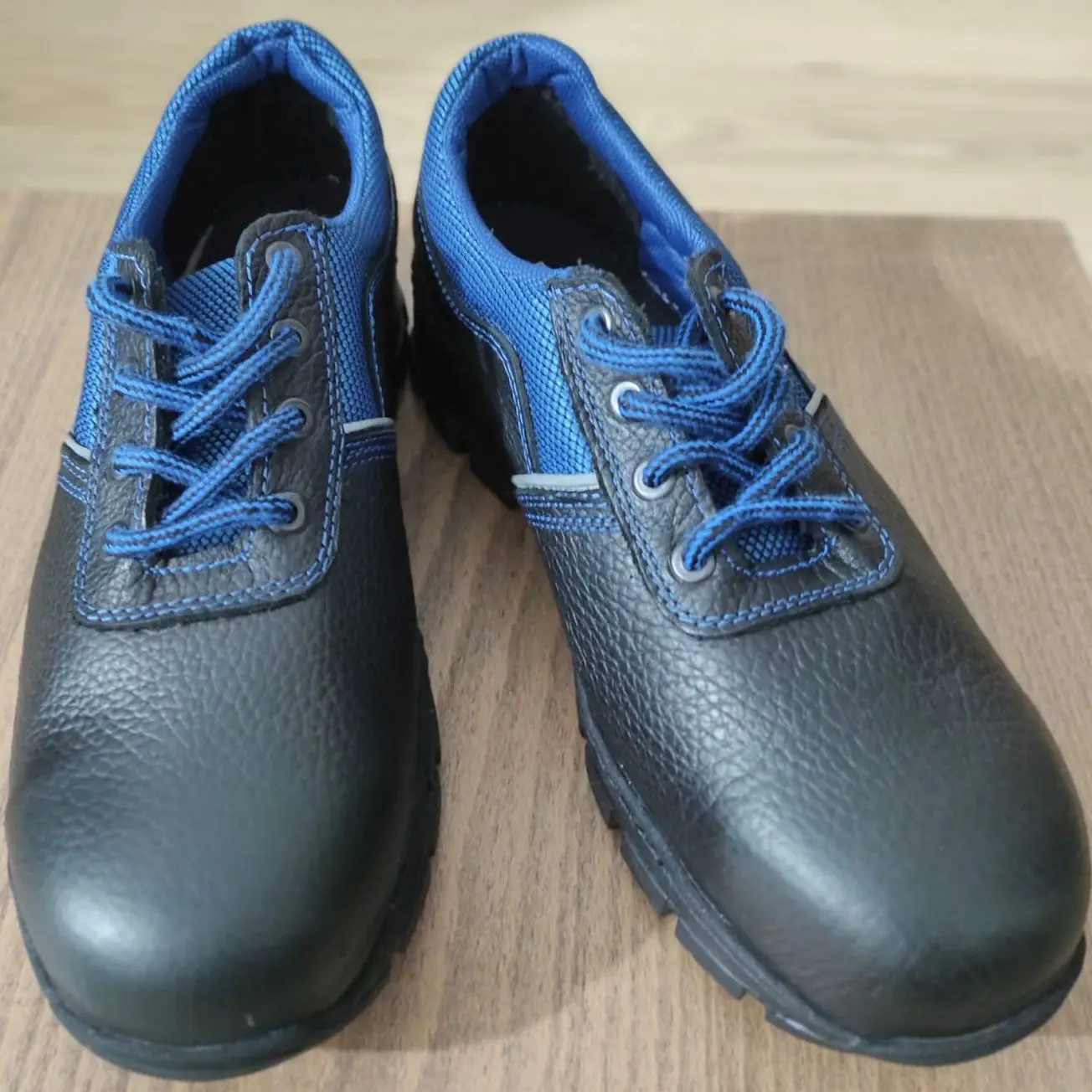 

Work shoes steel toe puncture proof men's seasonal safety work shoes non-slip wear resistant does not smell quality