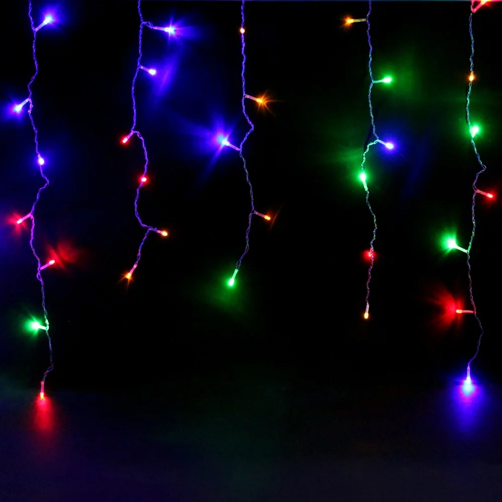 Гирлянда на черном фоне. Боке от гирлянды. Мерцающие огни гирлянда. Мерцающие огни гирлянда. Красивые огоньки.