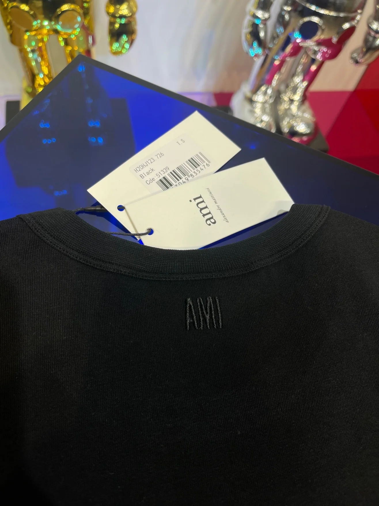 

21ss New luxurious brands design Ami Paris Limit Edition Cotton Tee Shirt Men Women Streetwear Sweatshirt Outdoor T-shirts