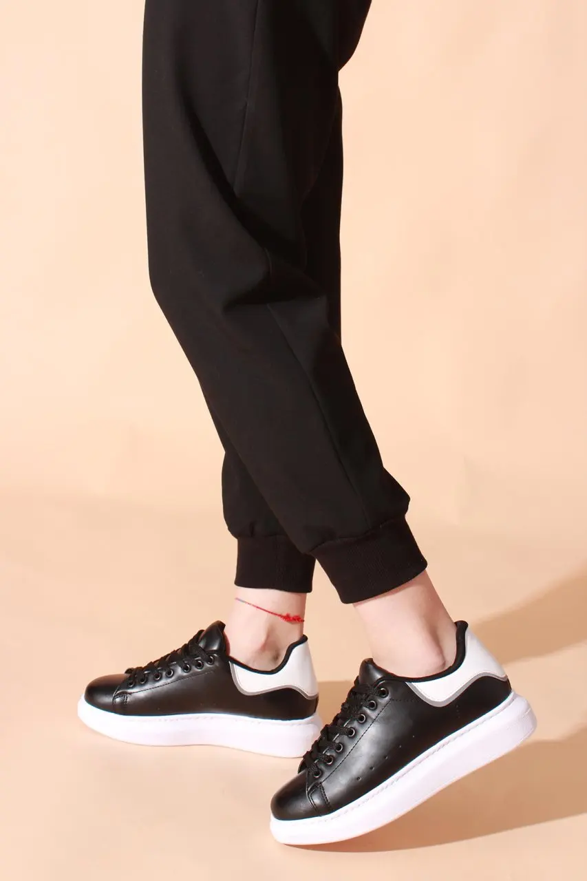 

Women Shoes Sneakers 2021 New Season Comfortable Fashion Daily Use Hiking Sports Style