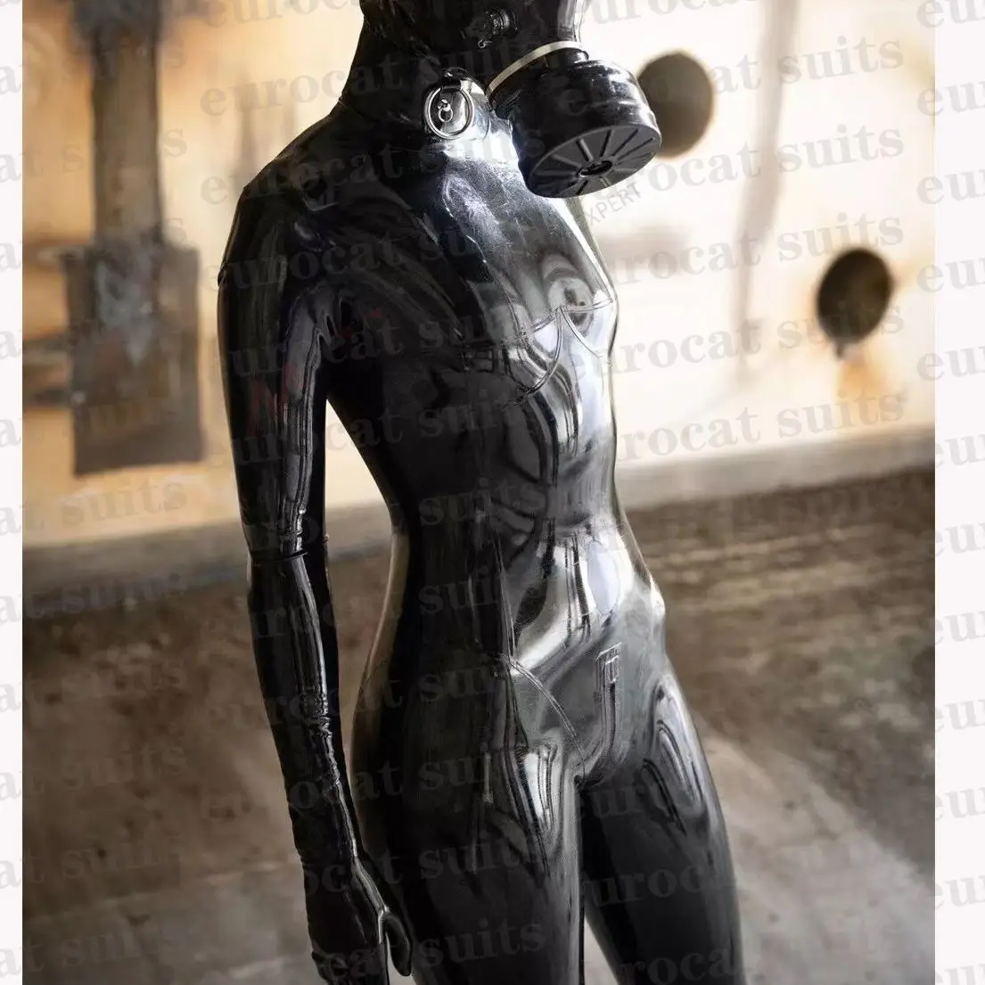 Сексуальный черный латексный ФЕТИШ боди в стиле кошки с объемным зеркальным