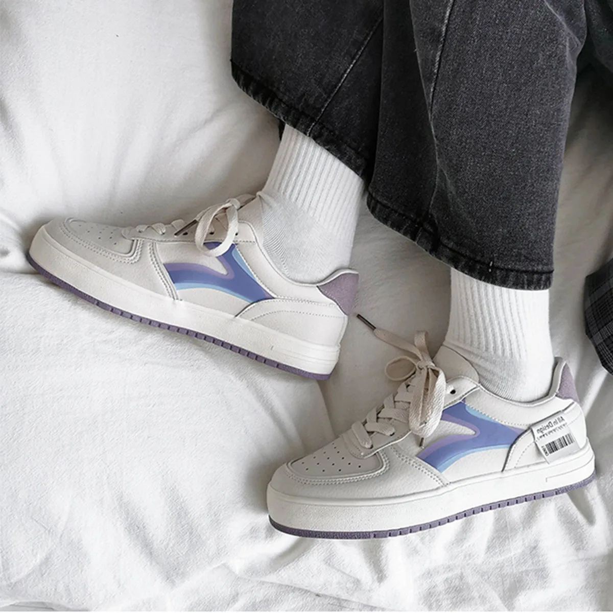 

2021 New Spring Shoes Fashion Women Sneakers PU Leather Flat Platform Sneakers Breathable White Shoes Lace Up Casual Sports