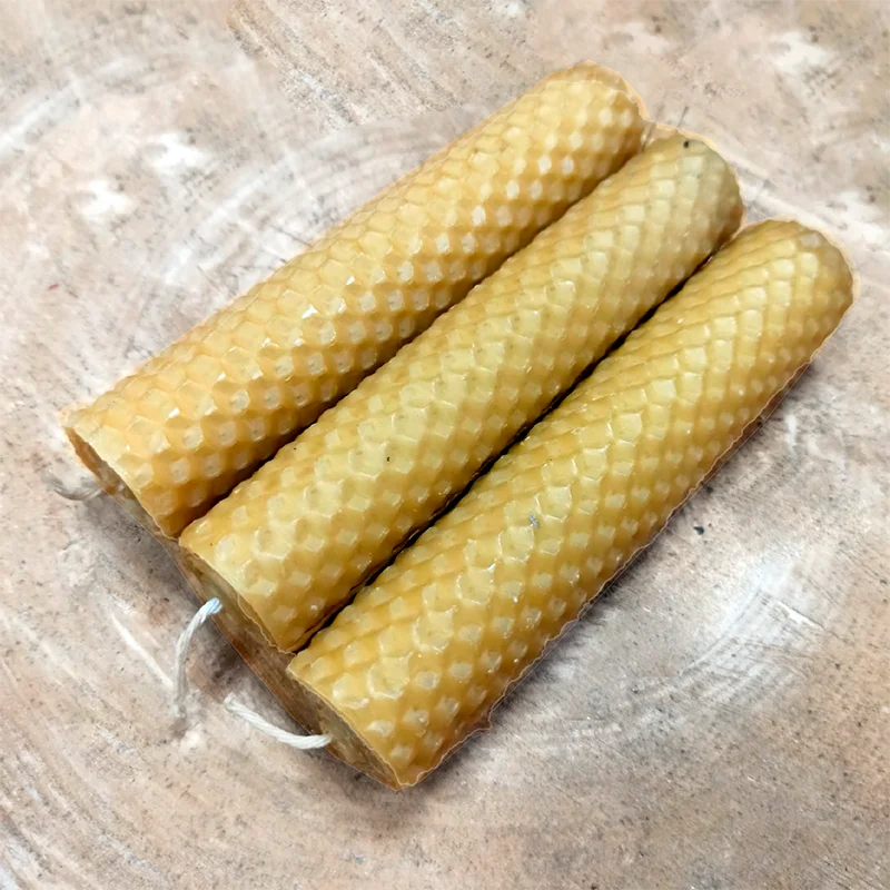 Свеча из вощины Противовирусная с маслом Чайного дерева | Дом и сад