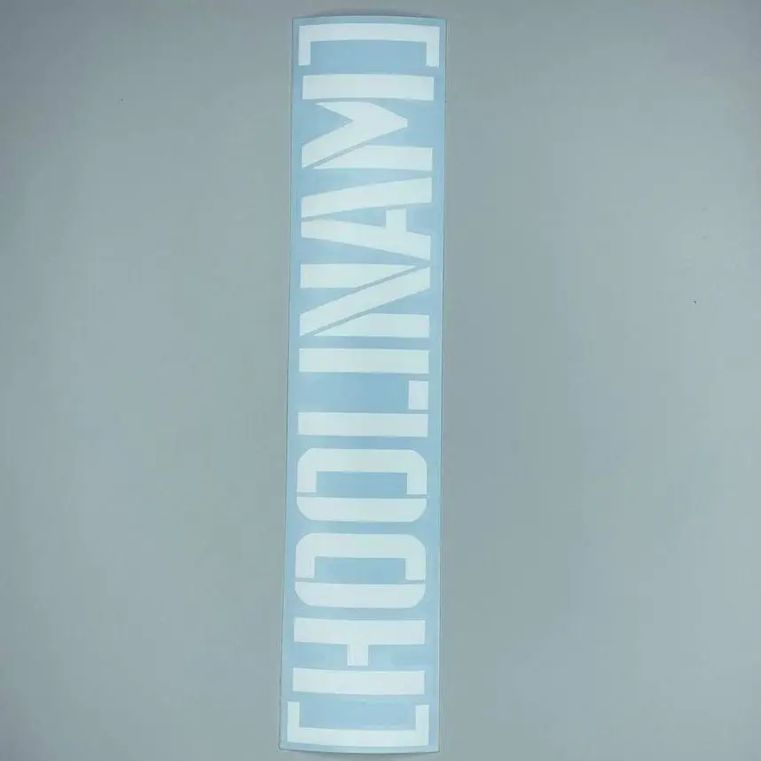 Наклейка на автомобиль из виниловой пленки oracal водонепроницаемая (