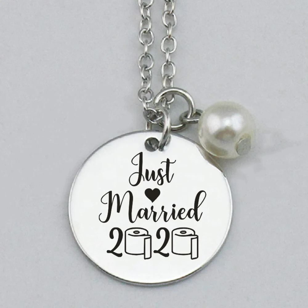 New year gifts Just Married 2020 Pendant Necklace Women Jewelry Engraved jewelry Key Chains charm Bracelets 22mm 5Pcs/Lot | Украшения и