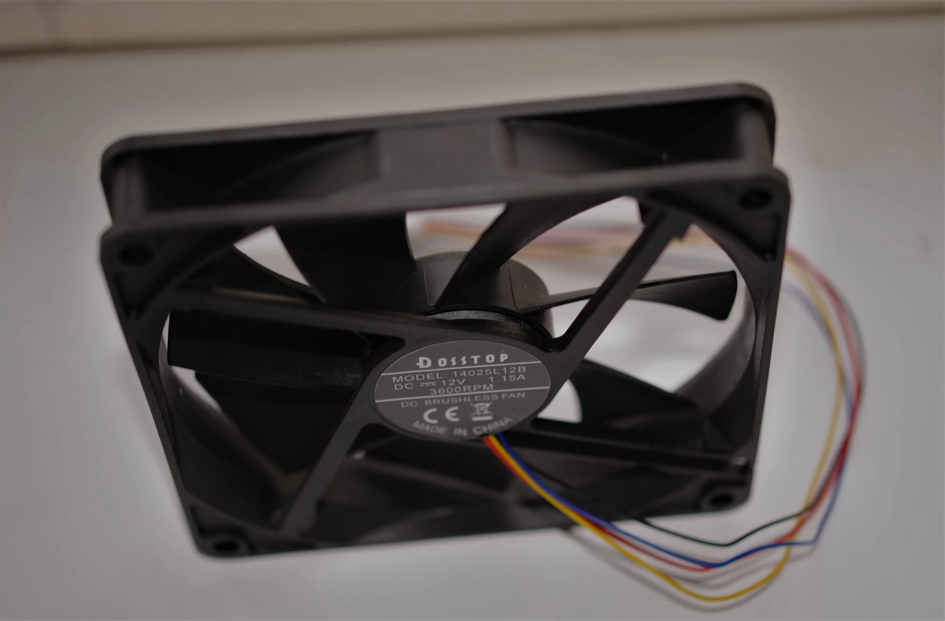 Thermaltake tt-1425 a1425l12s. кулер delta 140мм 7. Fractal design dynamic x2. вентиляторы 140мм cooler master. вентилятор yd14025hsl 140х140х25 мм, 2 pin.