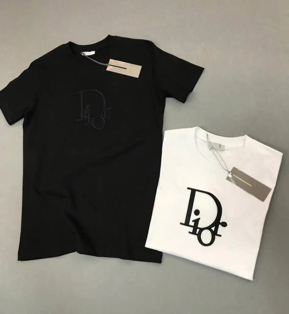 

2021 New season trend pattern T-shirt 100% cotton. Brand round neck and short sleeves. Brand quality T-shirt 100 cotton