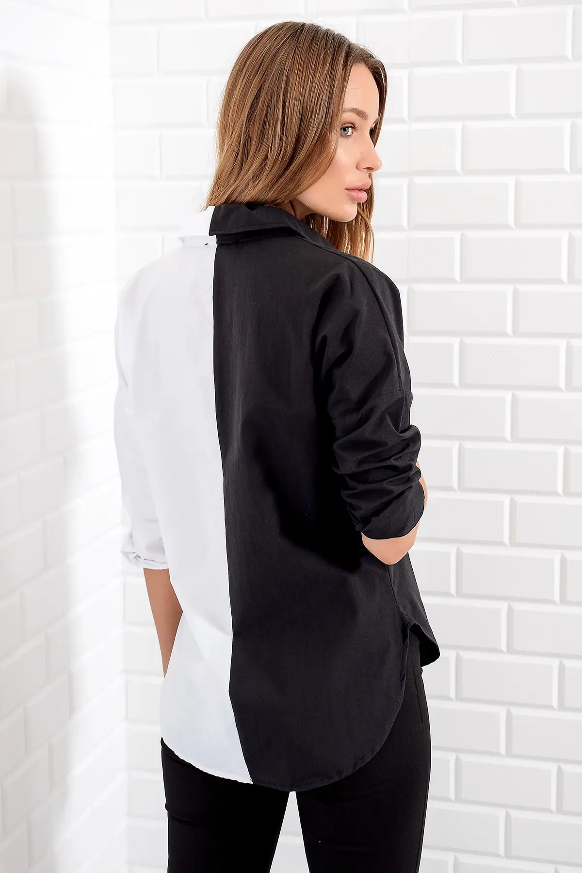 Женская ностальгическая рубашка белого и черного цвета с длинным рукавом в