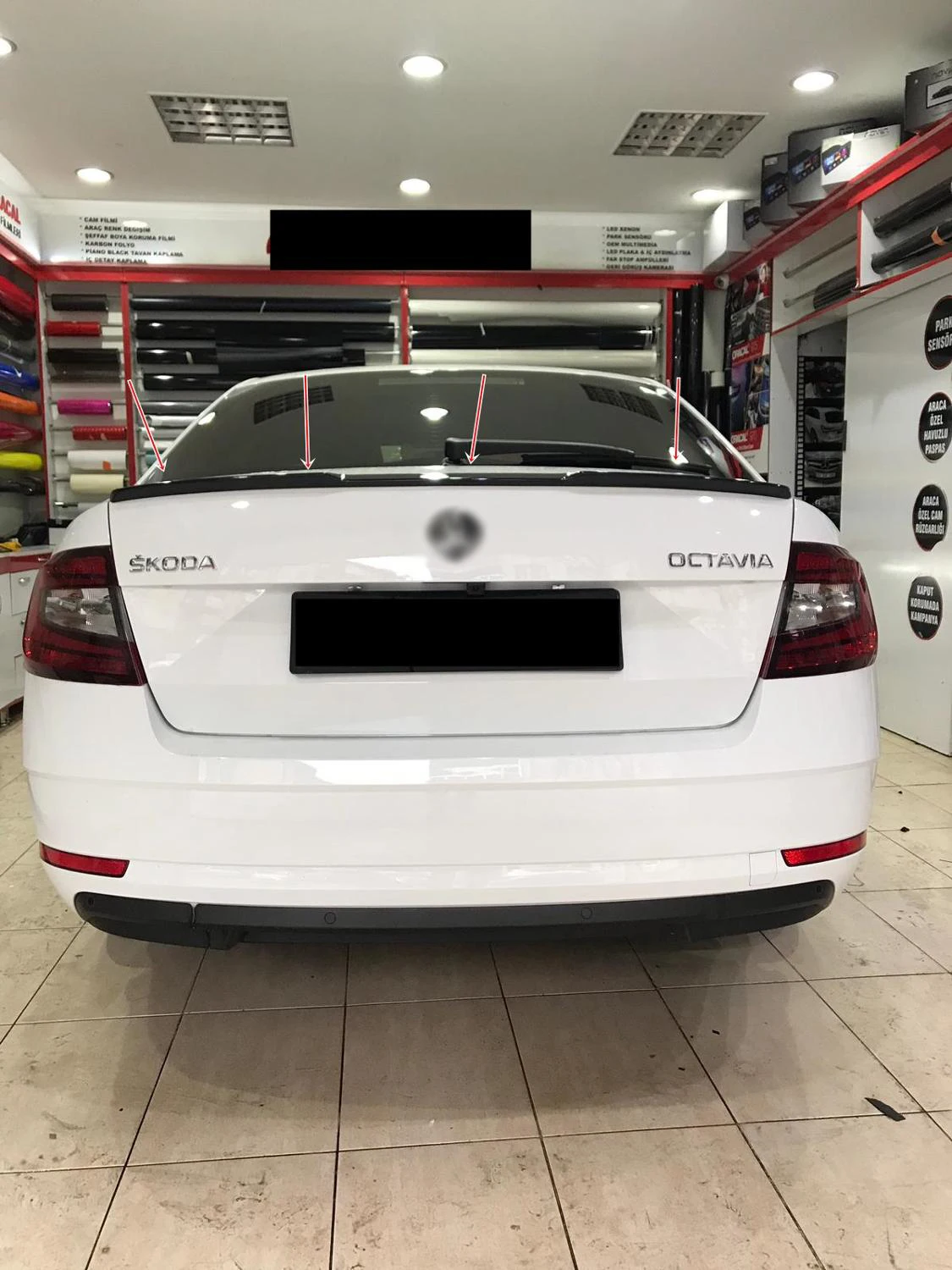 Для Skoda Octavia верхнее крыло багажника 2015 2016 2017 спойлер отделка задней двери
