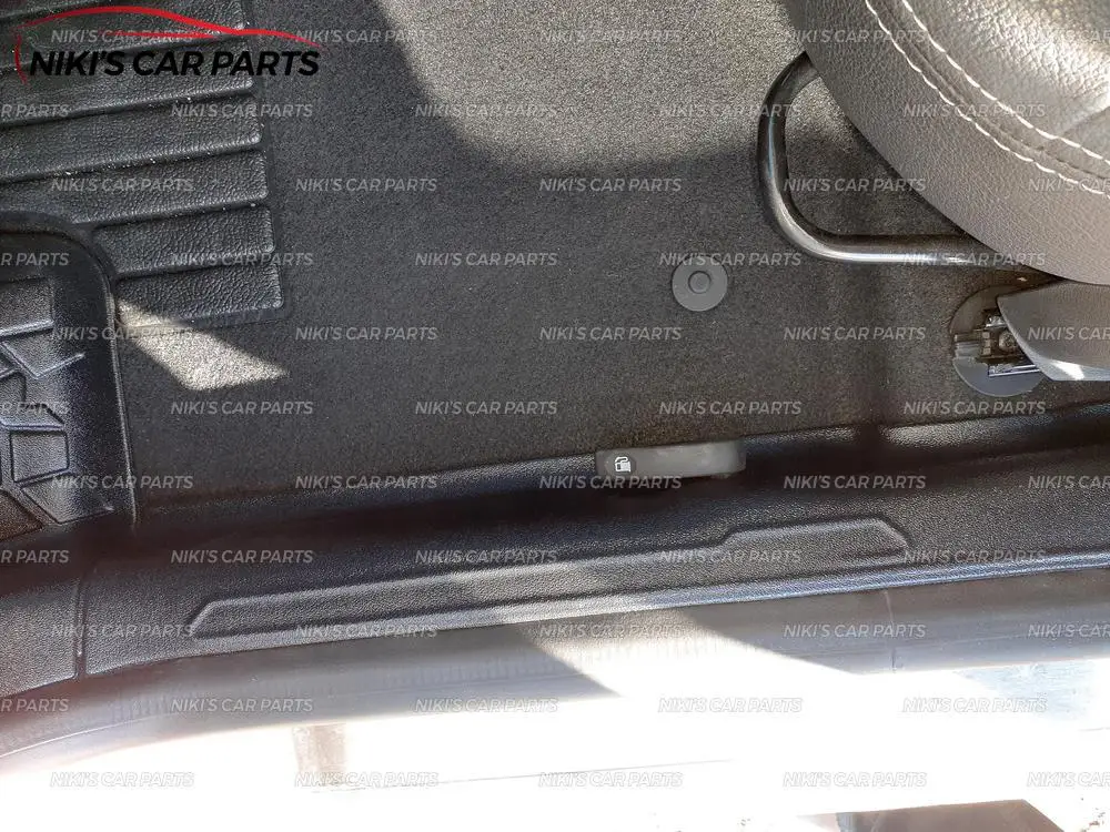 Защитные чехлы для Dacia Duster 2018- / Renault 2021 внутренней отделки из АБС-пластика аксессуаров для защиты коврика.