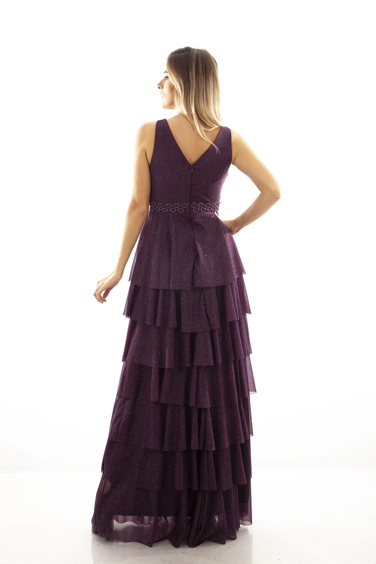 

Women's halter V-neck Sim and Sequins Detailed Bell Evening Dress 1301455
