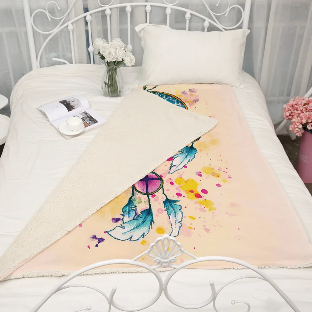 Декоративное плюшевое одеяло с принтом в виде перьев и колокольчиков шерпа