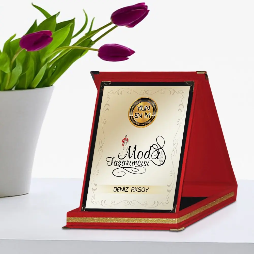 

Personalized The Year 'S Best Fashion Designer Red Plaque Award-3