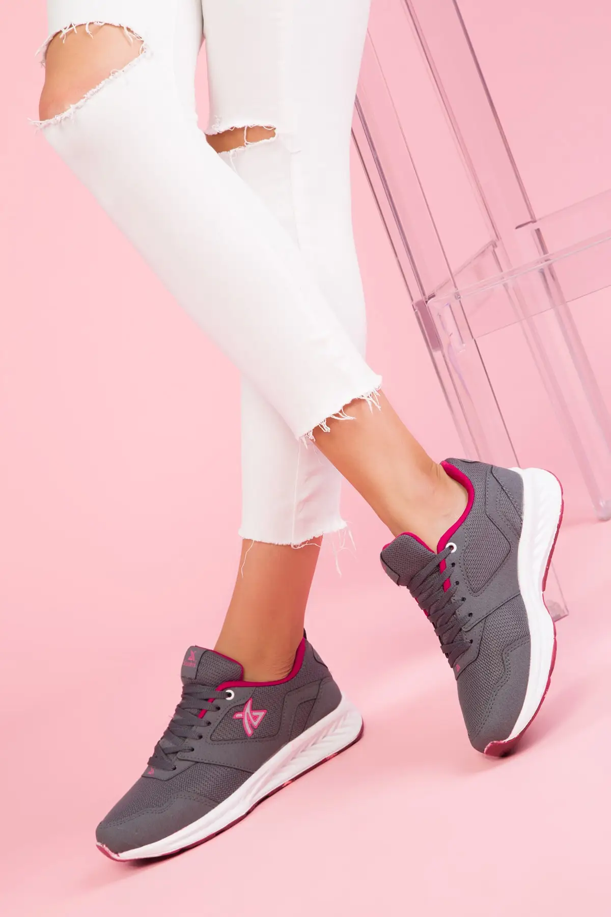 SOHO/женские модные легкие дышащие однотонные Черные Серые кроссовки Сетчатые