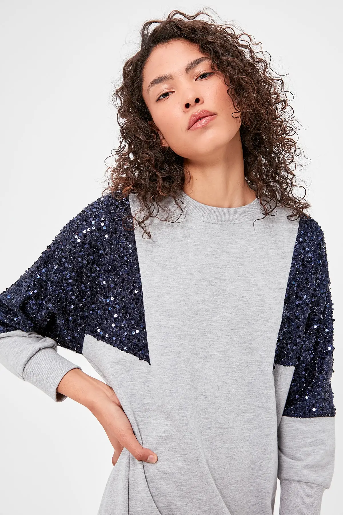 Trendyol трикотажное платье с блестками TWOAW20EL1721|Женские платья| |