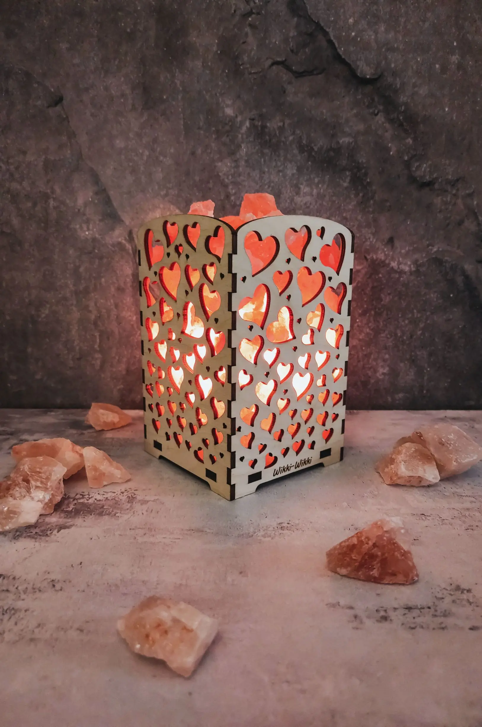 Соляная лампа для профилактики ОРВИ ночник дома |