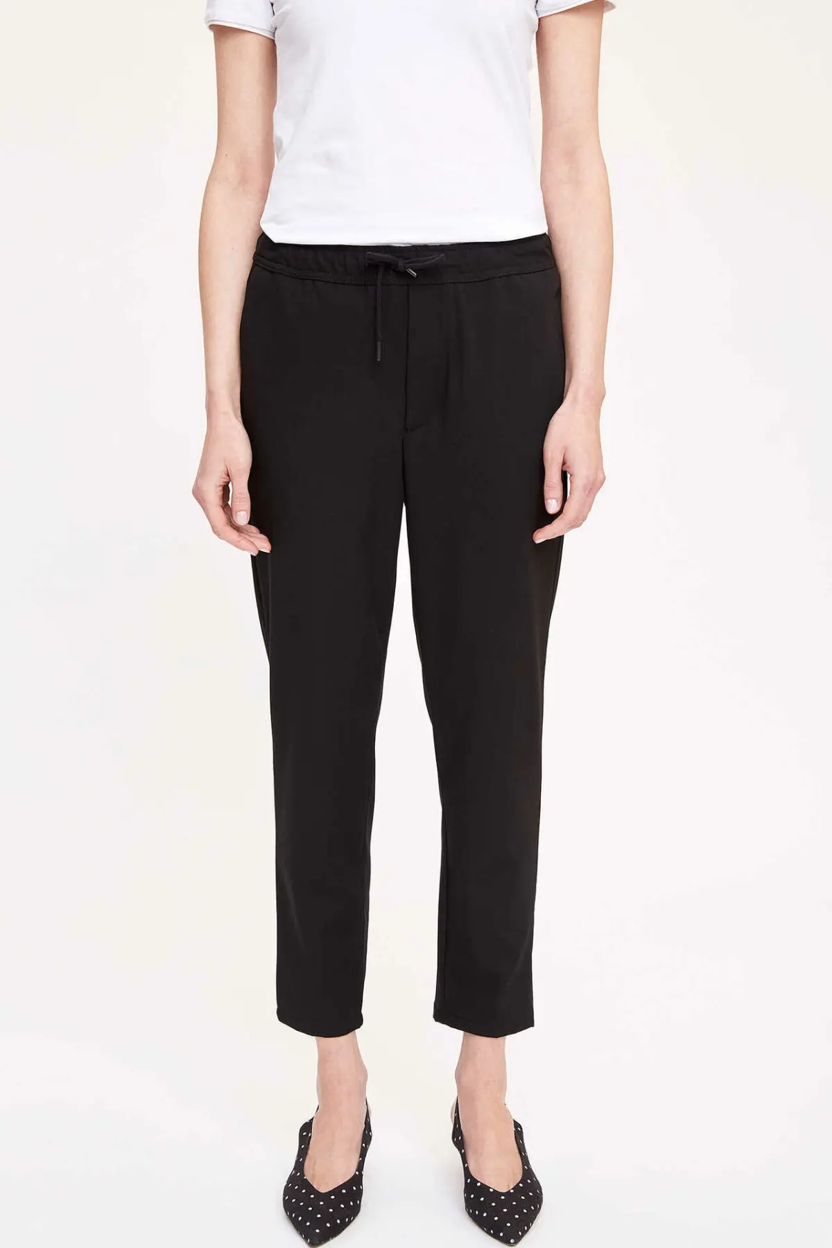 Женские свободные брюки DeFacto повседневные черные на завязках H6097AZ17HS|Брюки-карго| |