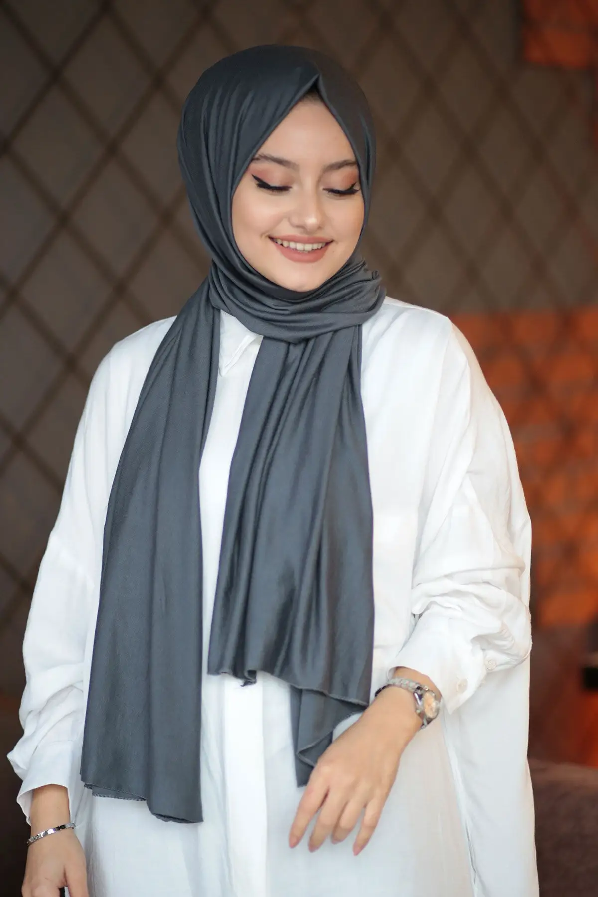 

2021 Muslim Islamic Hijab Scarf Women Solid Color Four Season Soft Long Shawls and Wraps Head Scarves Bandana Ladies Hijabs