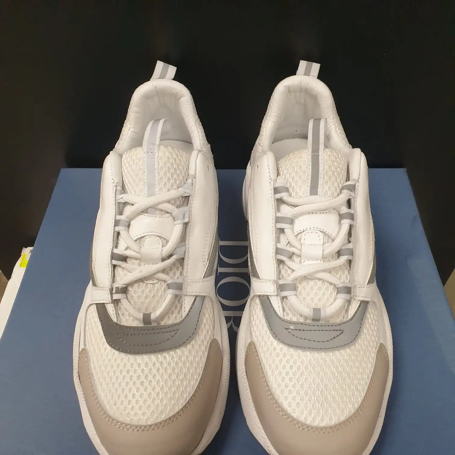 

2021 Men's shoes fashion,luxury models,the newest style men shoes,high quality,high top,low top best sneakers model b22