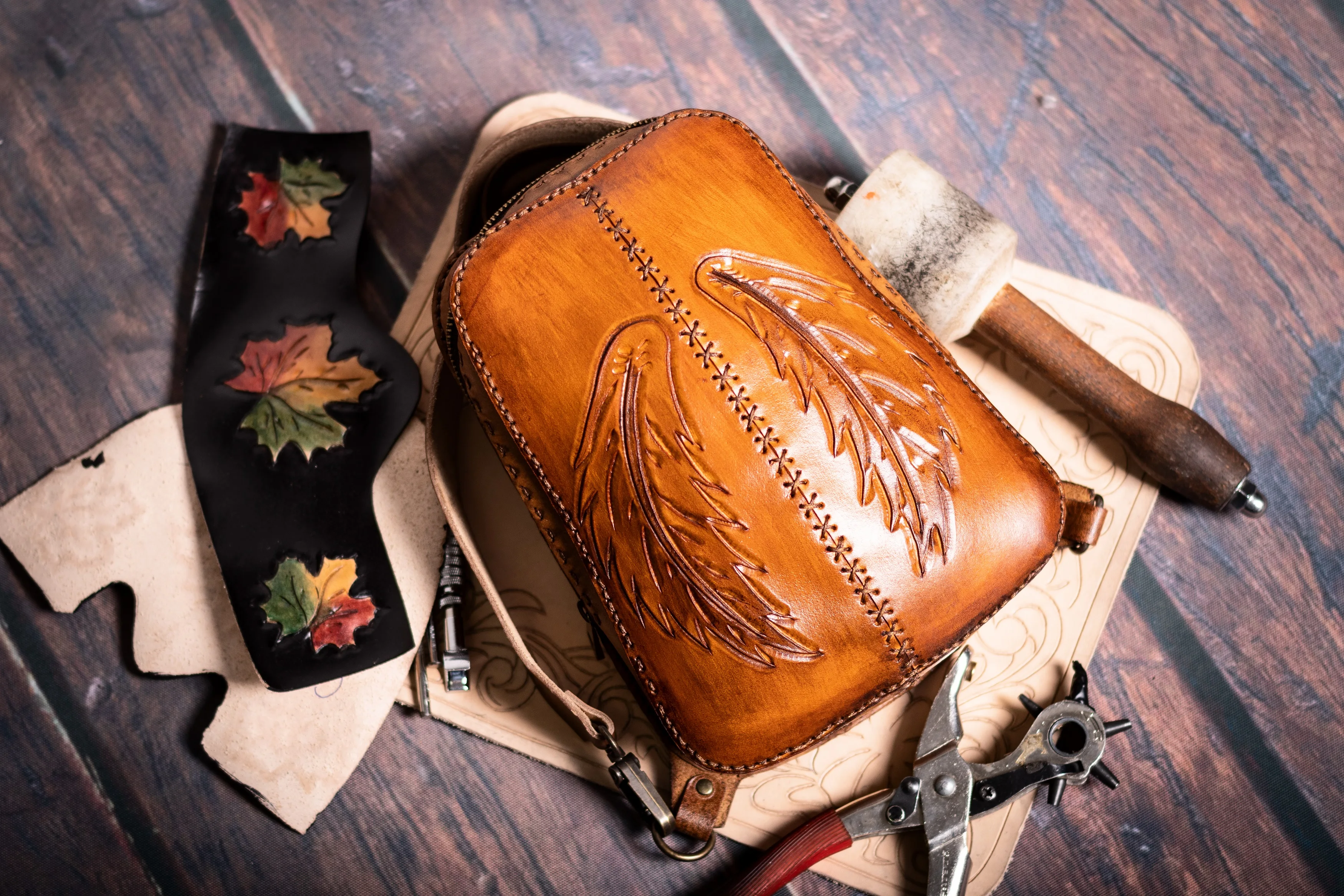 

Brown Tooled Leather Bag, Handcrafted Leather Bag, Small Crossbody Bag, Leather Purse, Handmade Leather Bag, Vintage Leather Bag