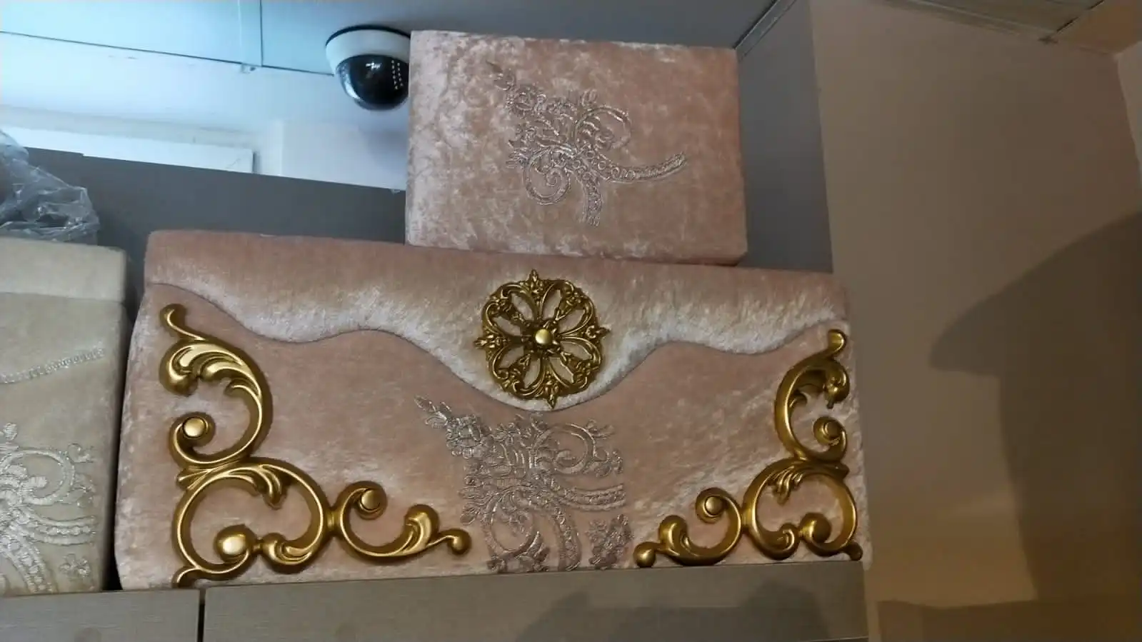 

Wedding Accessories