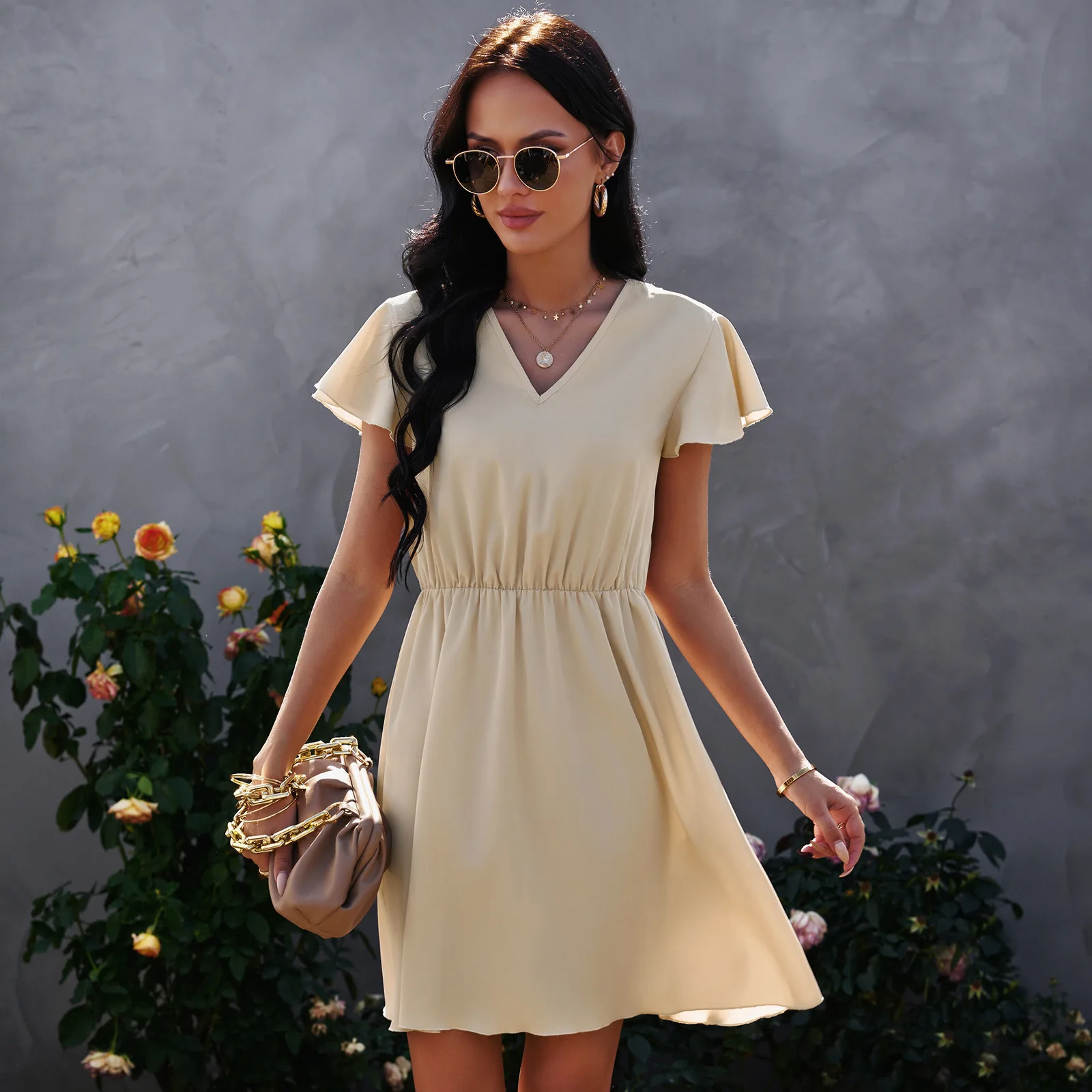 

DUYIT Fashion V-Neck Lace Stitching Chiffon Backless Dress Summer New Solid Color Elastic Waist Lotus Leaf Sleeve Dress