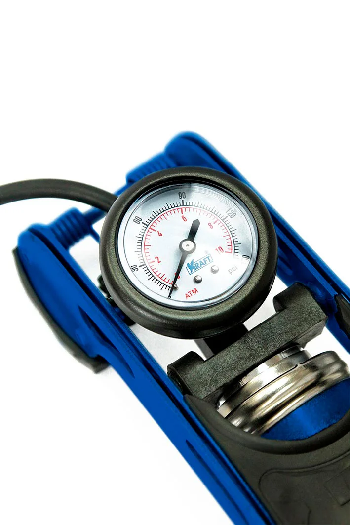 Pump foot with pressure gauge (1) case Kraft | Автомобили и мотоциклы