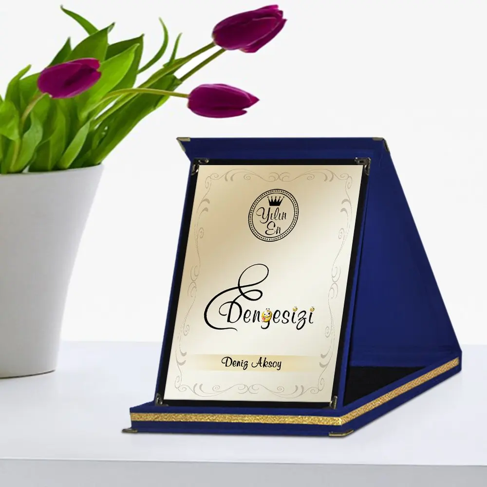 

Personalized Year Dengesizi Navy Blue Plaque Award