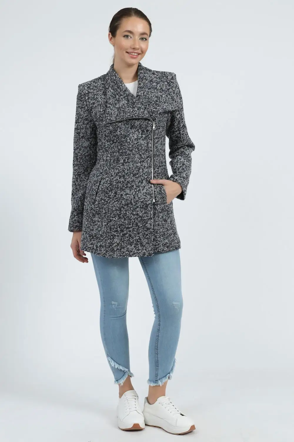 

European Size Women's Coat Wool Cachet Fabric Brand Name NFree