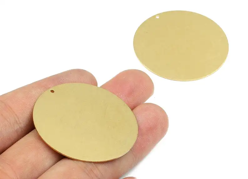 

Brass Round Charms - Raw Brass Round Earrings and Pendant - Earring Findings- Jewelry Supplies - 6Pcs/Lot - 41x41x0.8mm - PP2408