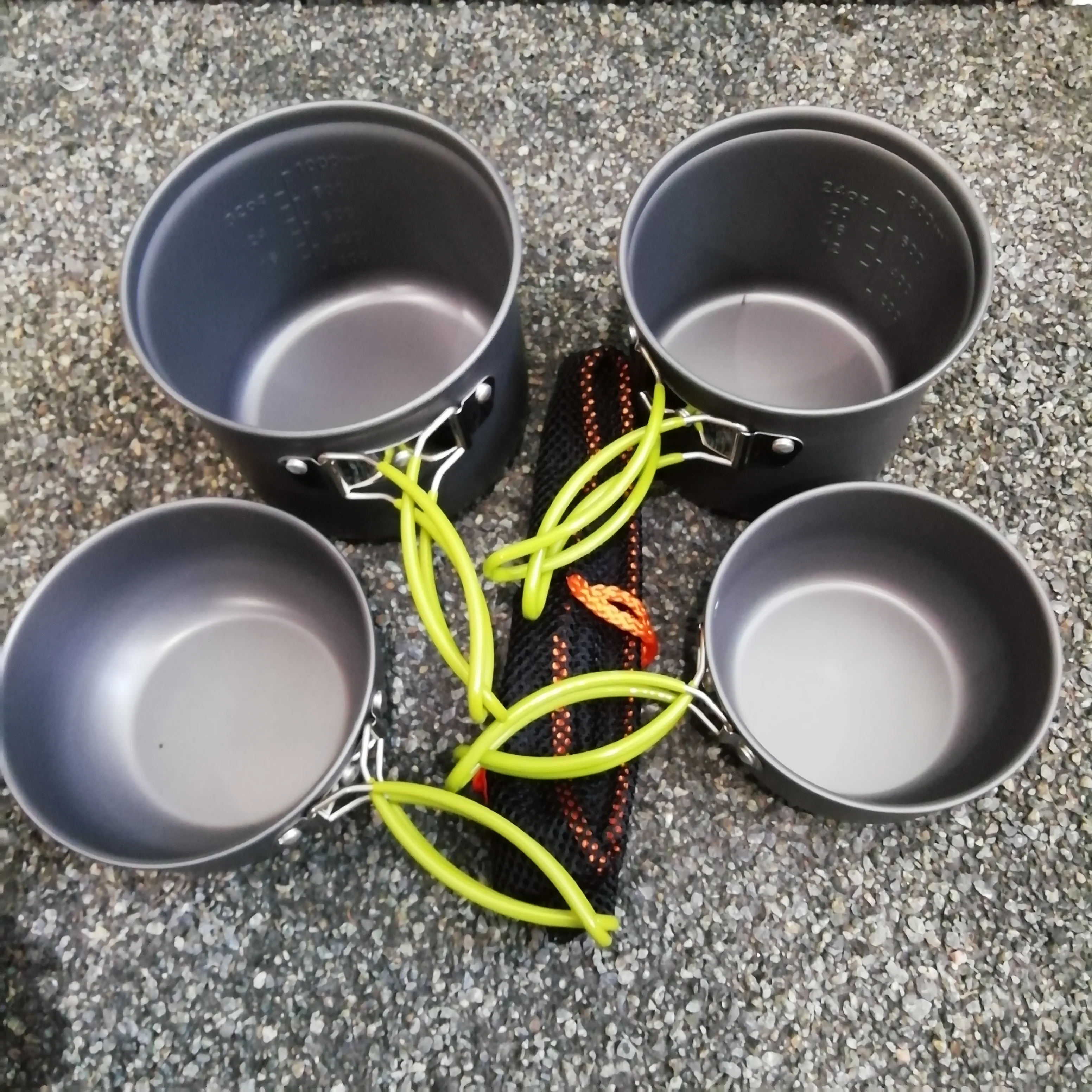 Походный набор посуды 4 Котелка для походов и туризма походная посуда пикника