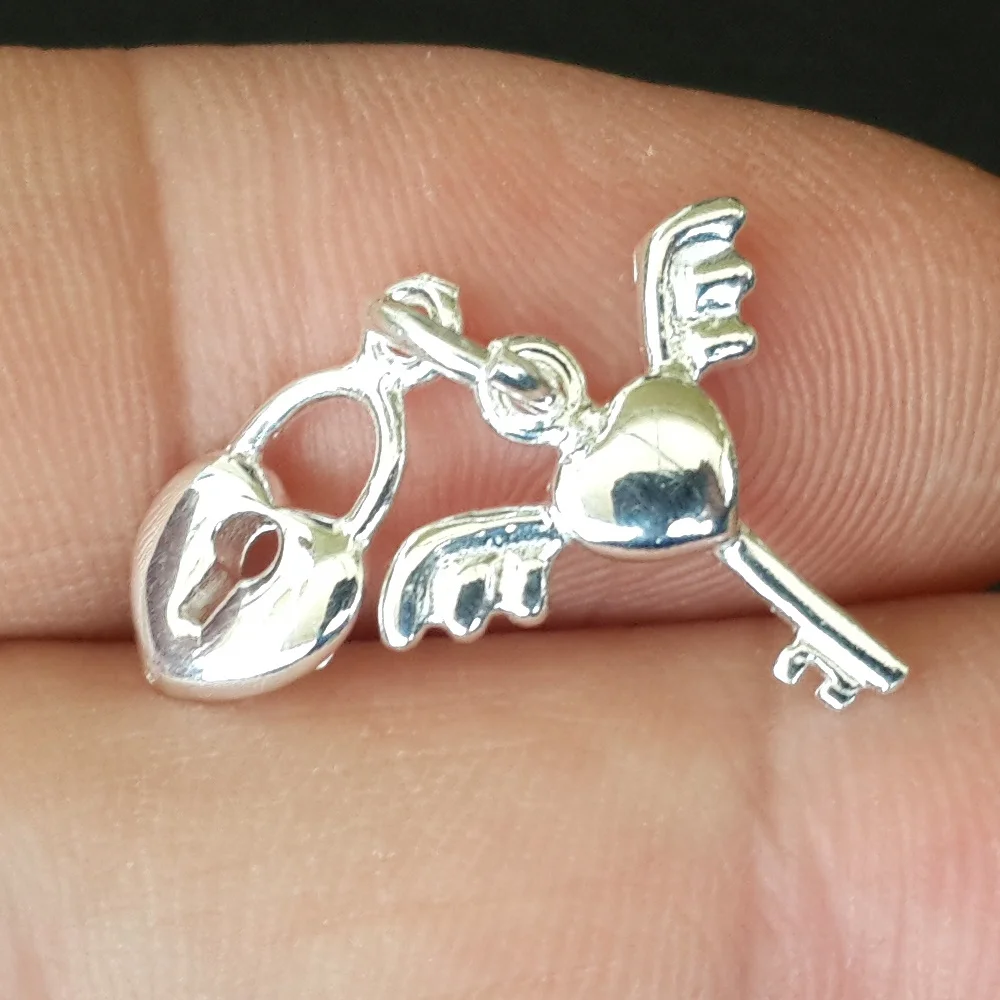 

925 sterling Silver Pendant Key Lock Chain Gift 19x9mm