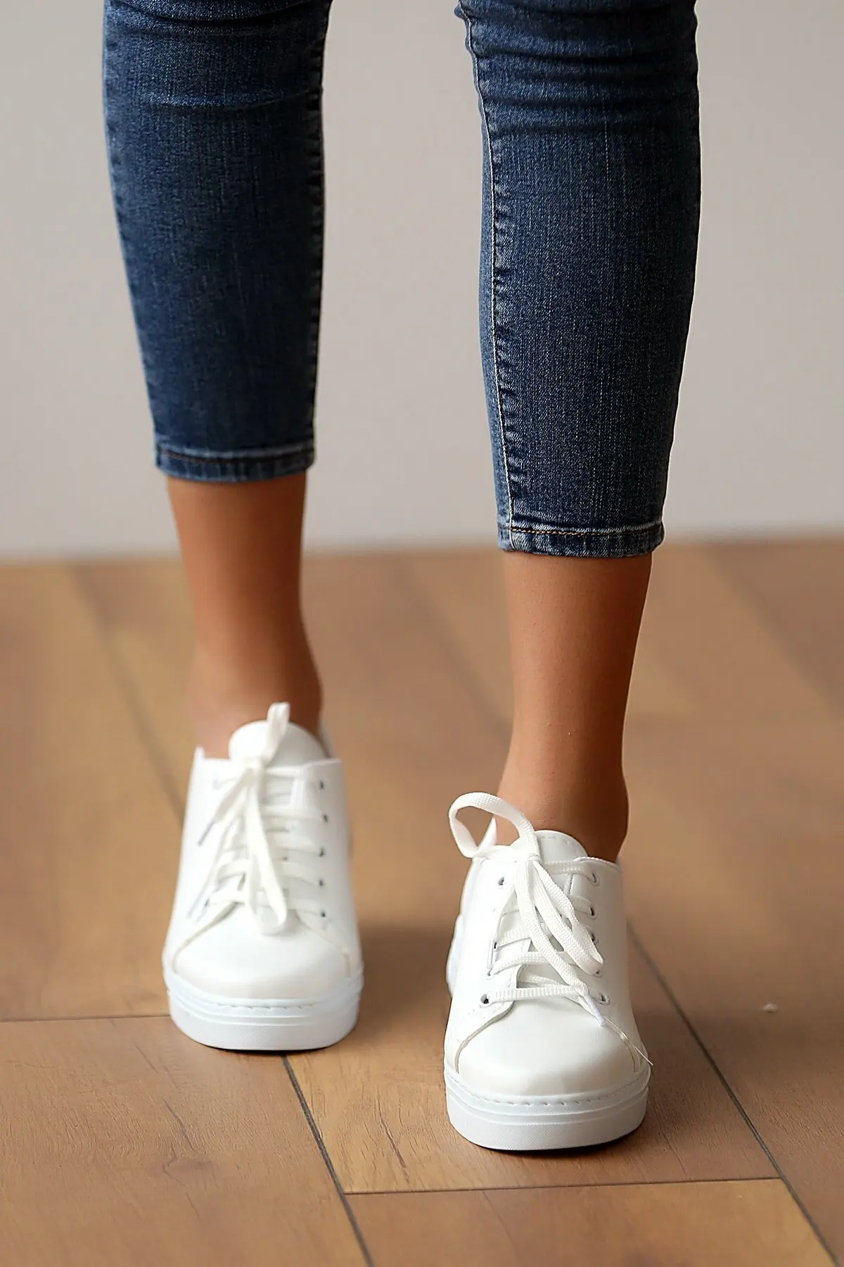 Women's Sneakers Women's New Style Fashion Student Round Toe Sports Casual Daily Walking Sneakers 2021 Season