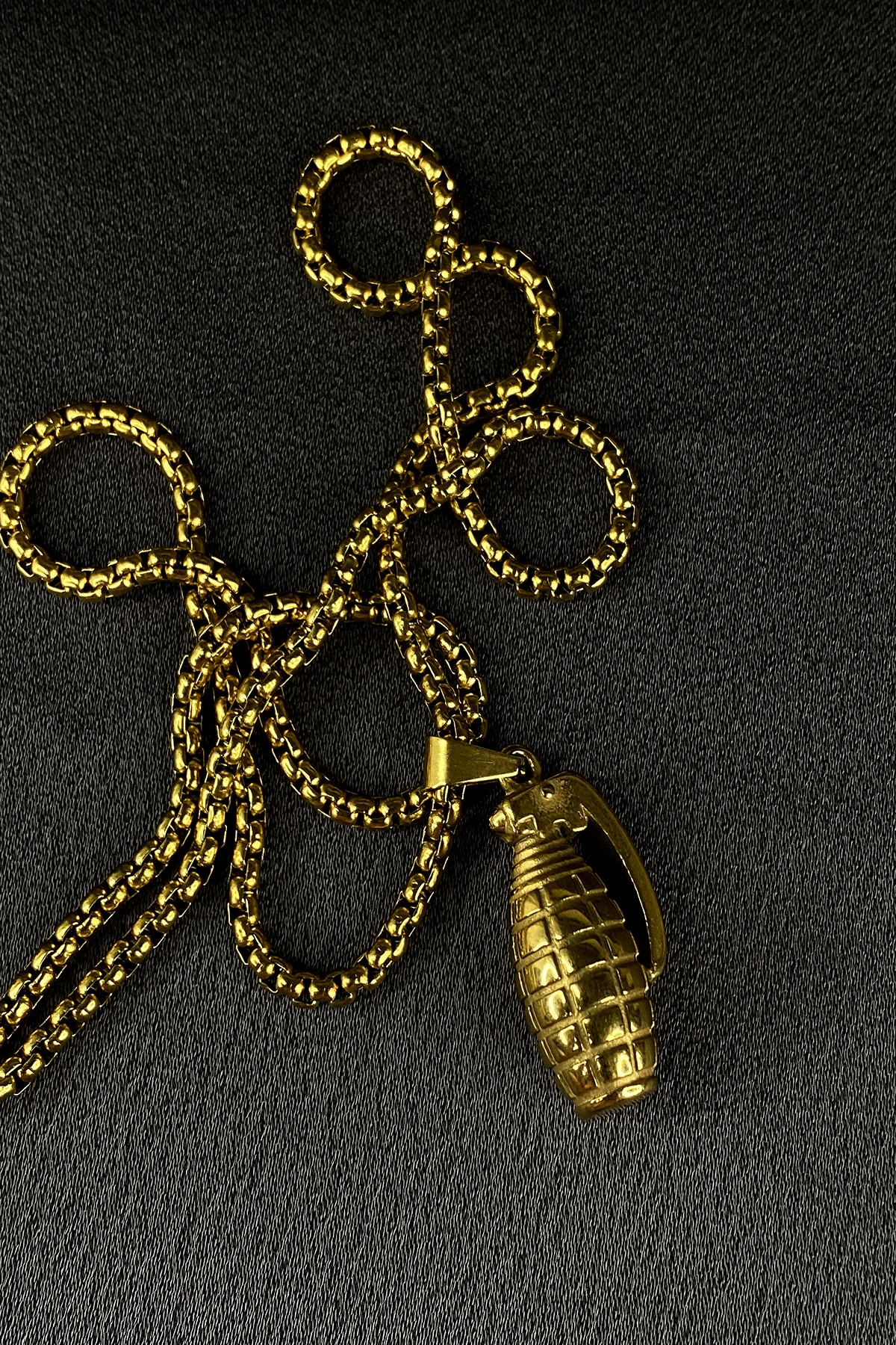 

Bomb Hand Grenade Model Gold Plated 316L Stainless Steel Chain Necklace 65cm