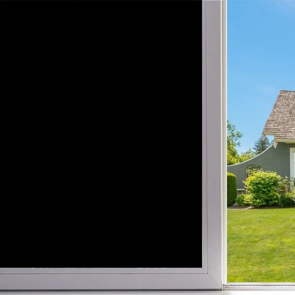 Black out черная непрозрачная пленка на окно. Черная окна дома и в офисе. Не