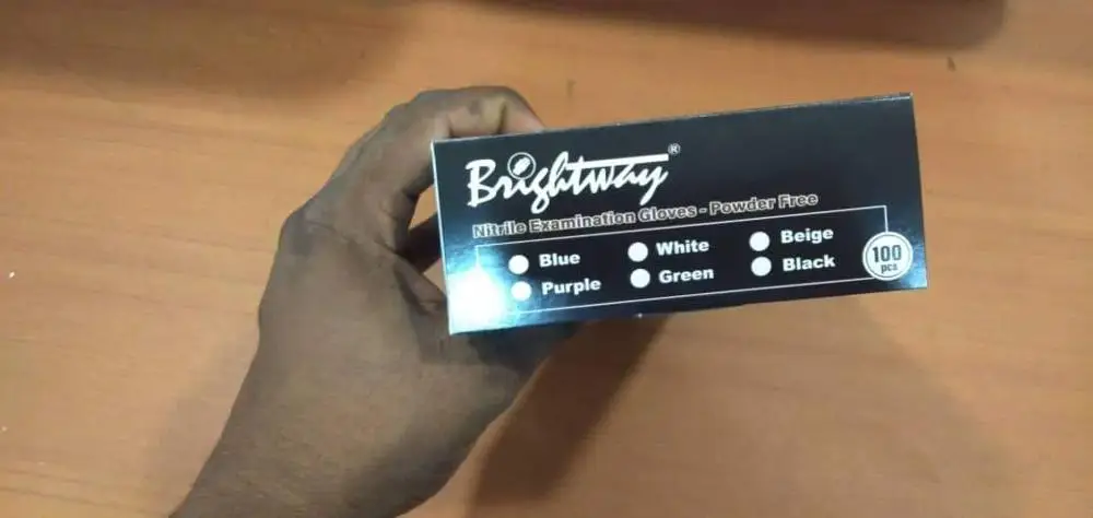 

Malaysia Brightway, Ready Stock Shipping Free disposable 100% nitrile rubbe examination protective gloves powder-free, Black