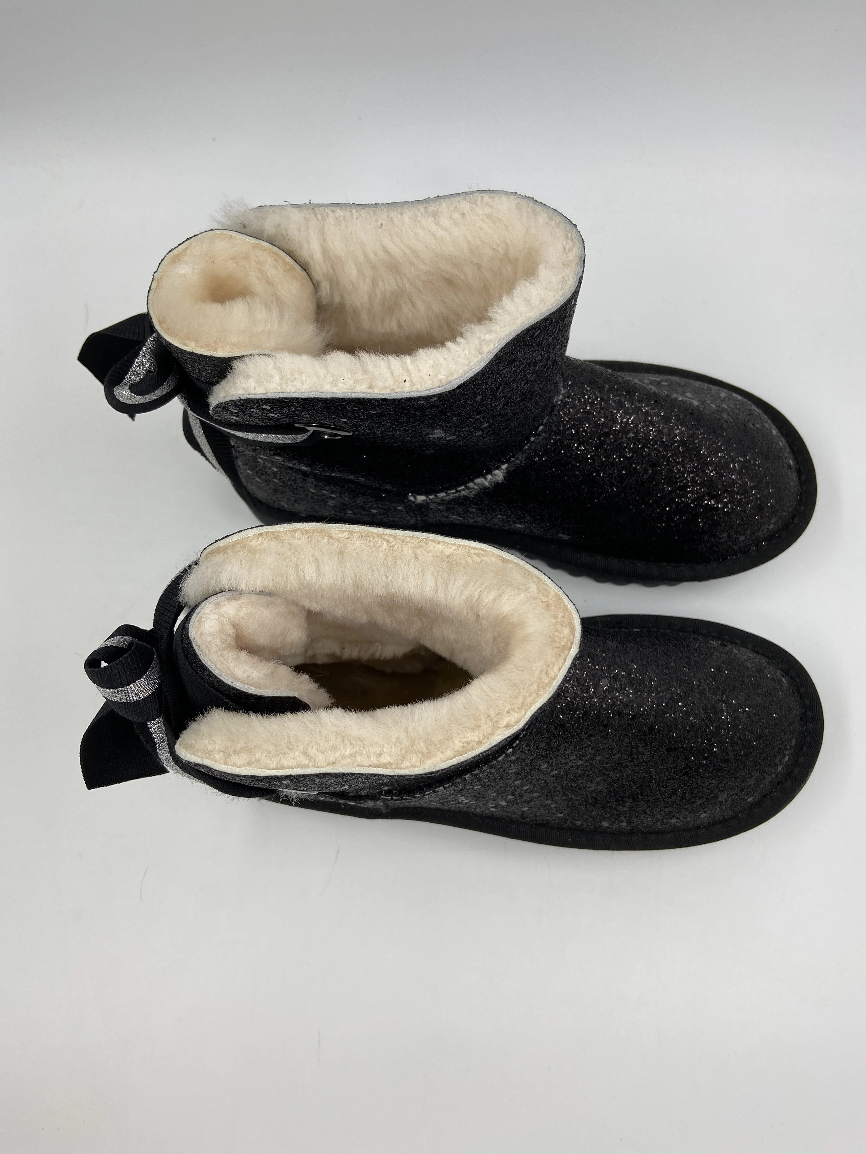 Угги зимние женские черные с блестками |