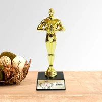 personalized the year s best eltisi oscar award