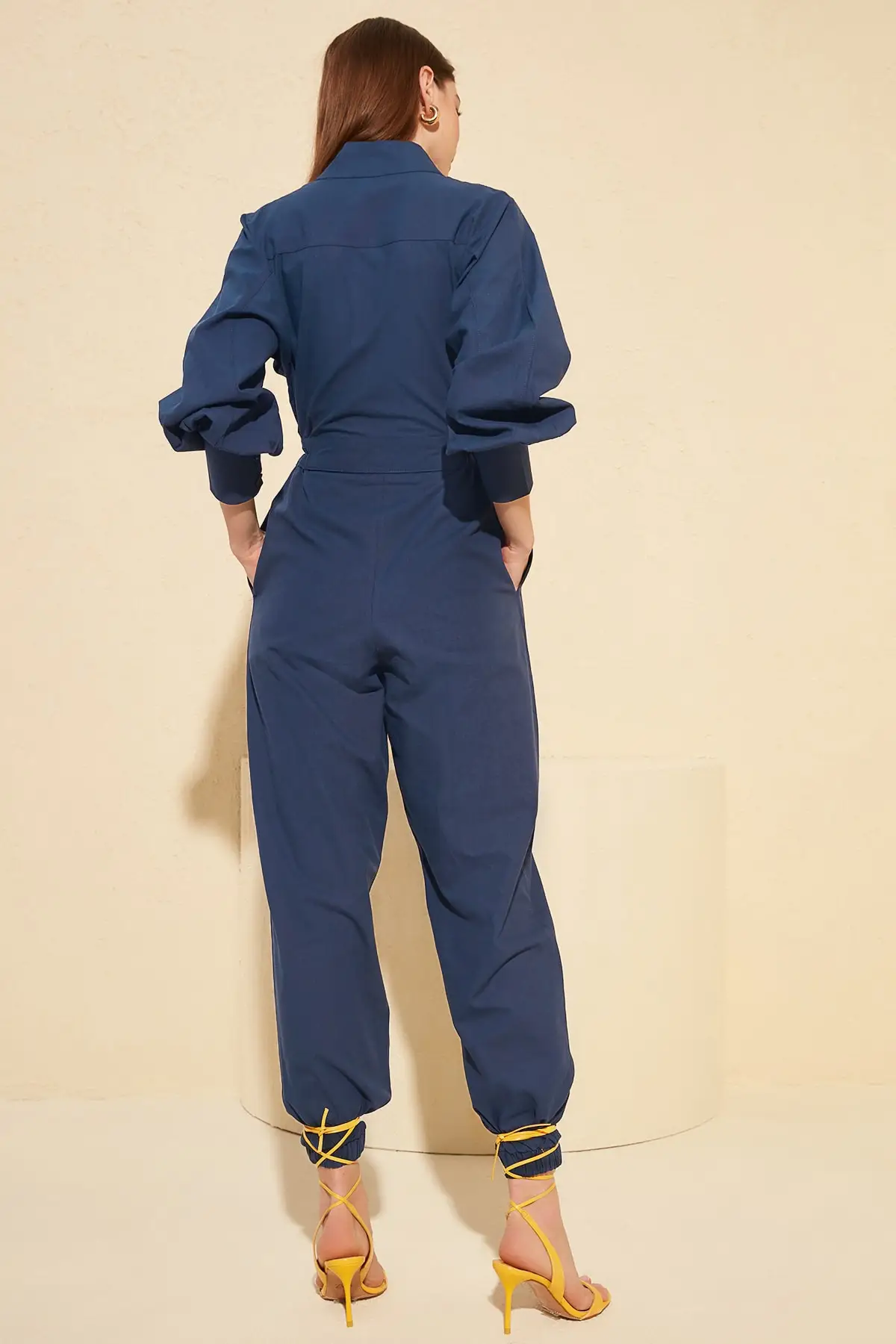 

Trendyol Navy Blue Button Jumpsuit TWOSS19IE0098