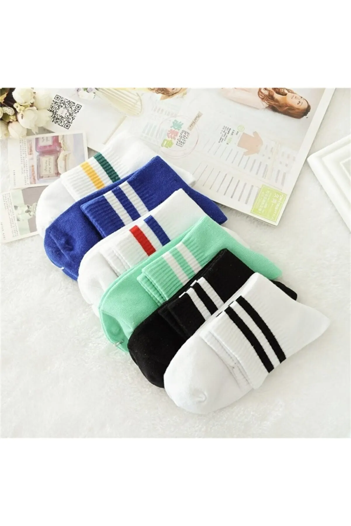 

Unisex Circle College Pattern Socks 6 Pack