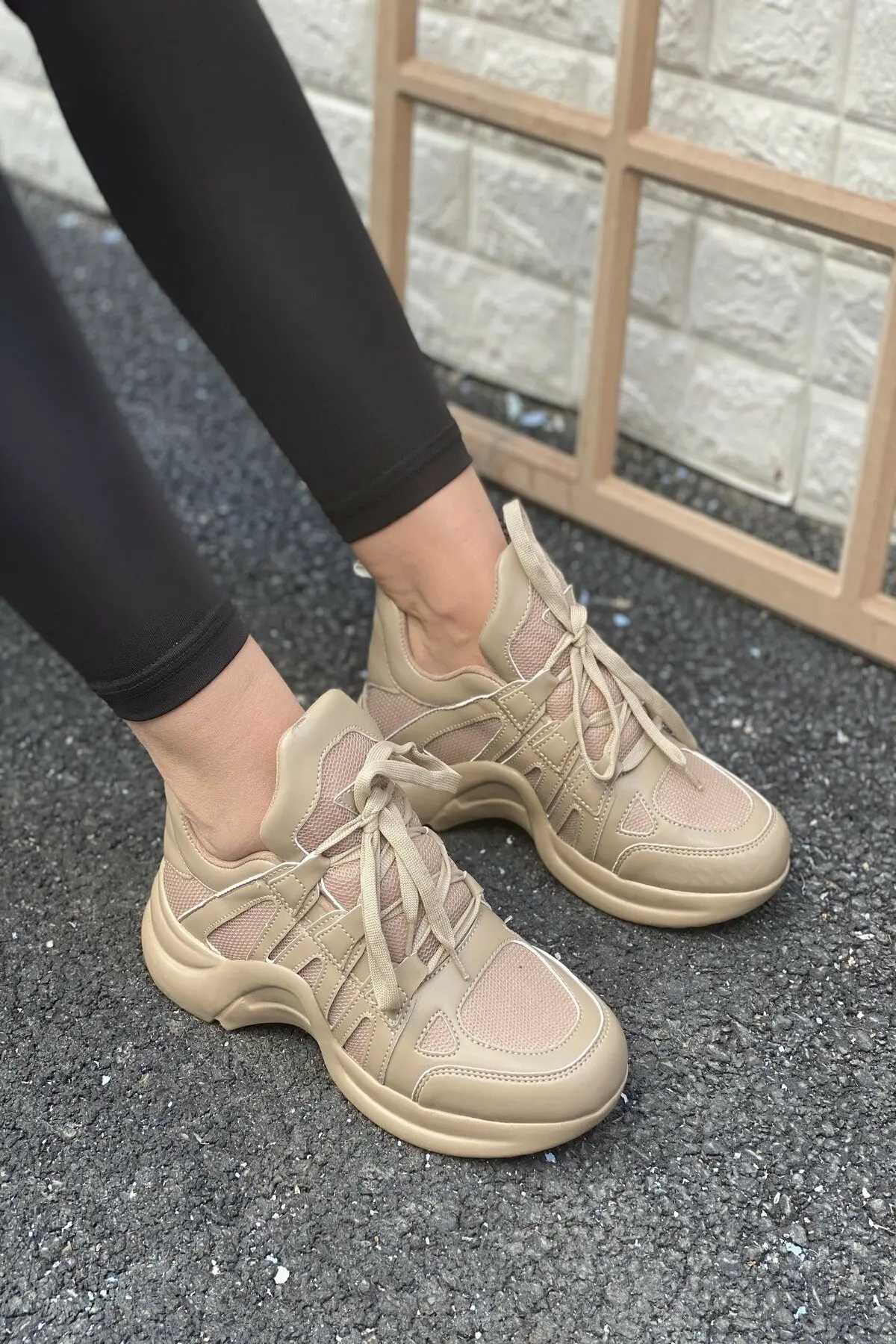 

New Hot Style Women Running Shoes, Lace Up Sport Shoes, Outdoor Jogging Walking Athletic Shoes, Comfortable Sneakers For Women