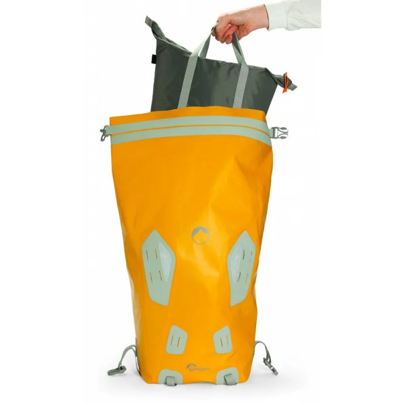Влагонепроницаемый рюкзак для фототехники Lowepro DryZone BP 40L |