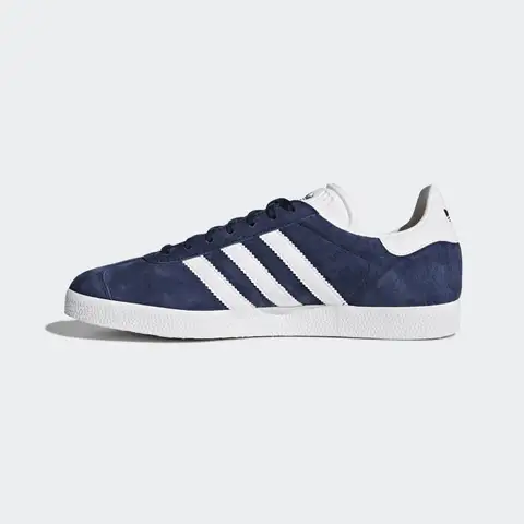 Спорт и развлечения: Adidas gazelle 