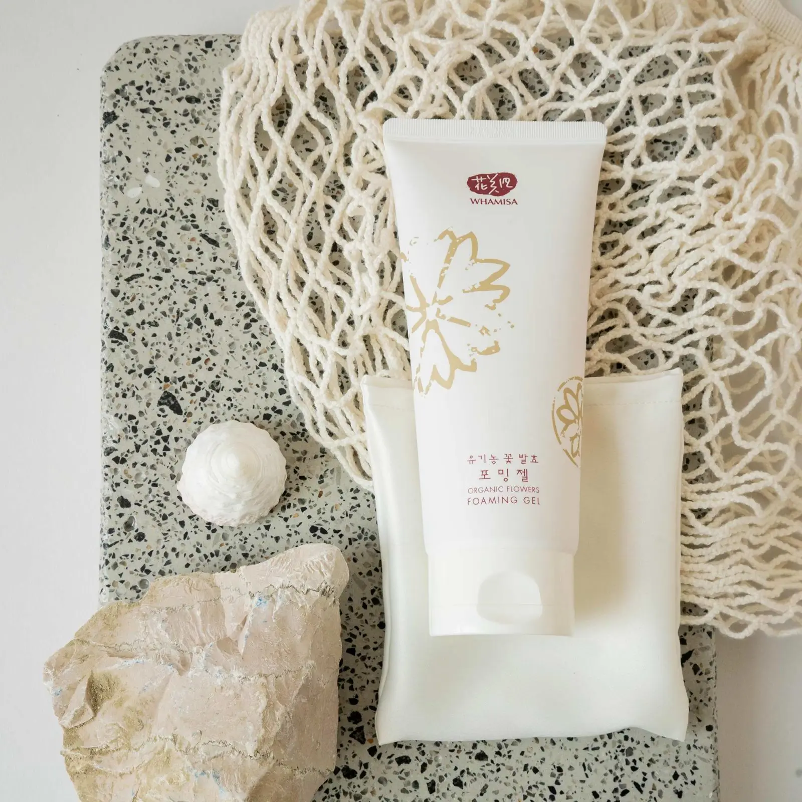 Пенящийся gel facial cleanser based flower enzymes whamisa | Красота и здоровье