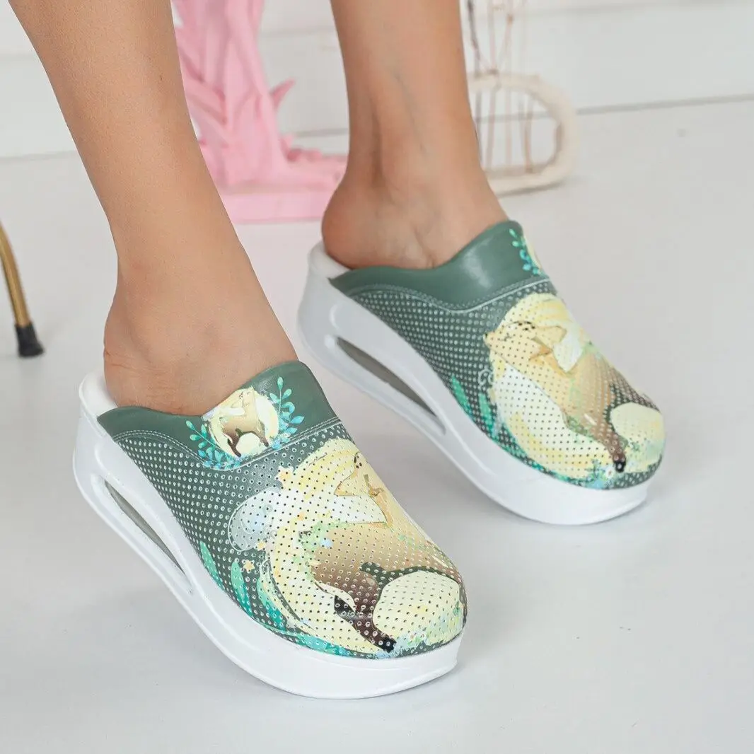 

2022 New Orthopedic Sabo Women Slippers Sandals Shoes Nurse Doctor Hospital Medical Casual Quality Soft Comfort Anti-Slip Clogs