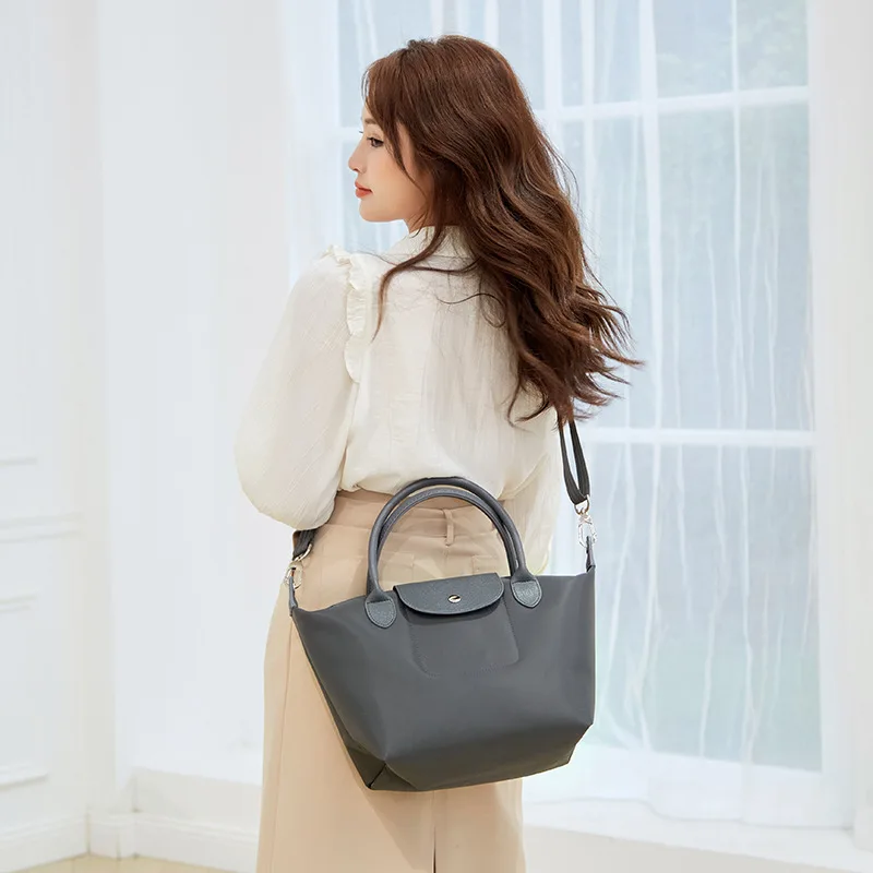 

2021 Famous Brands Women Bags Shoulder Bag Handbag Waterproof Nylon Leather Beach bag Designer Tote Bolsa Sac Feminina