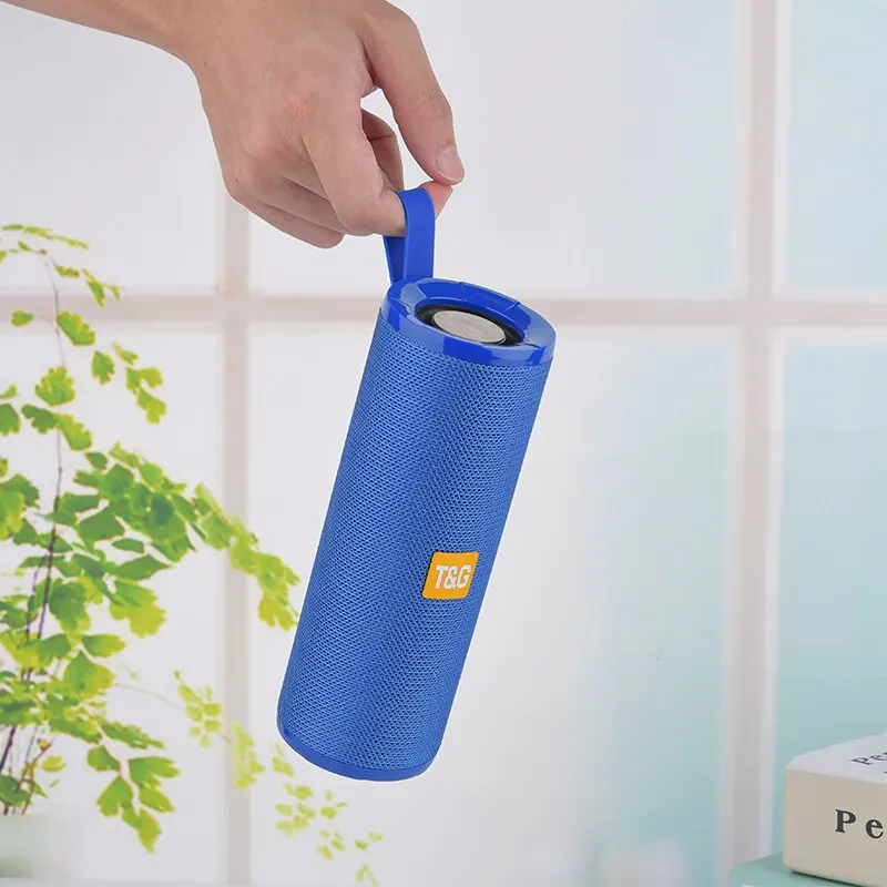 T&G TG149 Портативная беспроводная колонка Bluetooth с басовым сабвуфером, водонепроницаемая, для использования на открытом воздухе, с AUX, TF, FM стерео, громкоговоритель on.